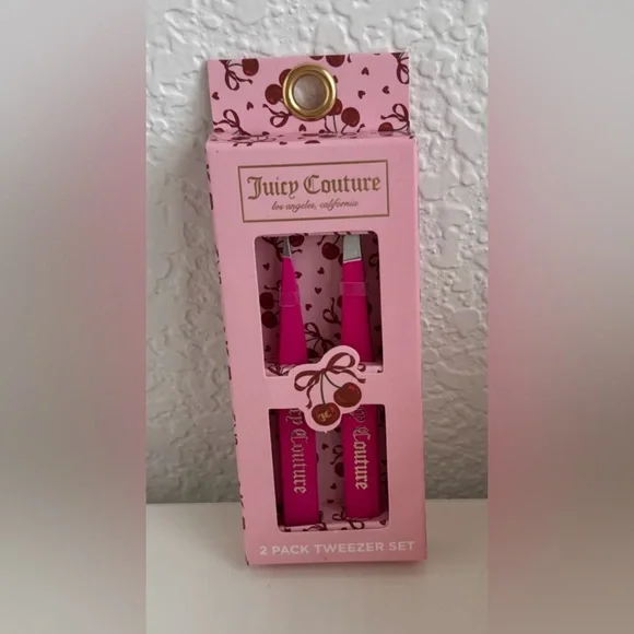 Juicy Couture Pink Tweezer Set - Picture 4 of 4